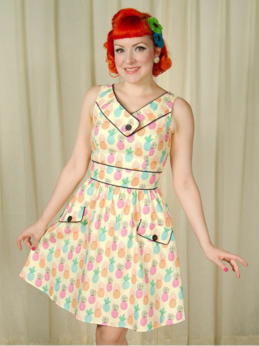 Retrolicious 🍍 Retro Vintage Vibes Happy Pineapple Button Pinup Dress